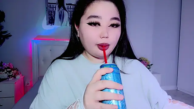 amina moonlightt online show from 12/10/24, 03:30