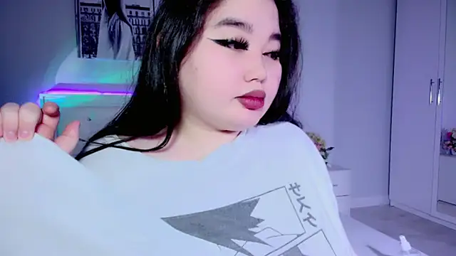 amina moonlightt online show from 12/14/24, 12:44