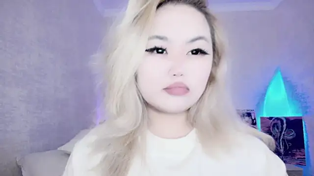 Snapshot of amelia_sunlight chatting on 12/13/24, 12:20 amelia sunlight online show from 12/13/24, 12:20