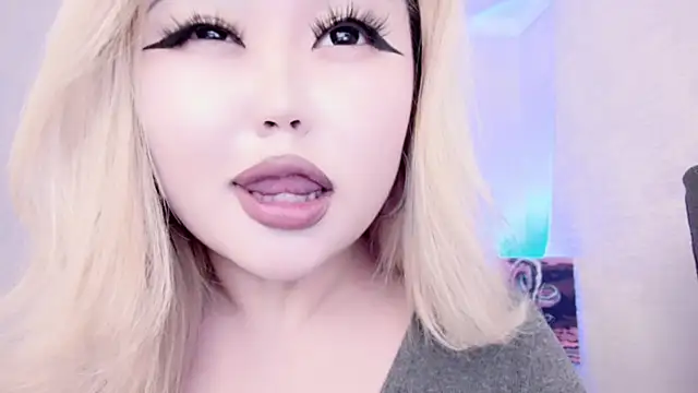 Snapshot of amelia_sunlight chatting on 12/28/24, 11:37 amelia sunlight online show from 12/28/24, 11:37