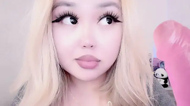 Snapshot of amelia_sunlight chatting on 01/15/25, 03:22 amelia sunlight online show from 01/15/25, 03:22