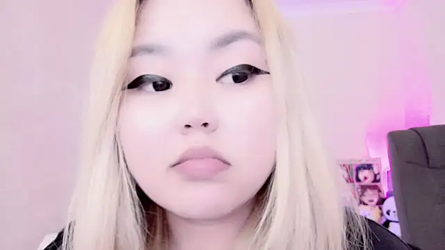 Snapshot of amelia_sunlight chatting on 02/06/25, 07:35 amelia sunlight online show from 02/06/25, 07:35