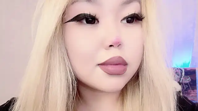 Snapshot of amelia_sunlight chatting on 03/03/25, 12:26 amelia sunlight online show from 03/03/25, 12:26