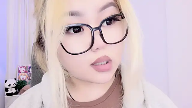 Snapshot of amelia_sunlight chatting on 03/20/25, 02:29 amelia sunlight online show from 03/20/25, 02:29