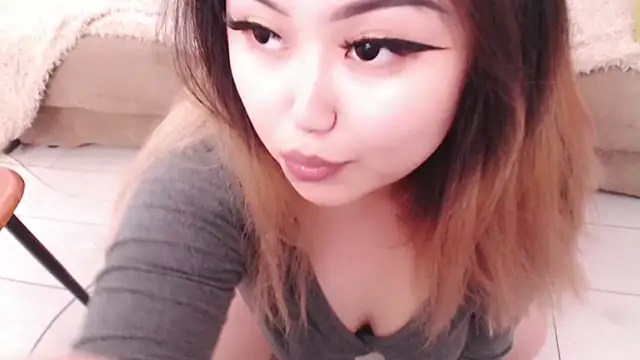 amelia sunlight online show from 05/12/26, 04:04