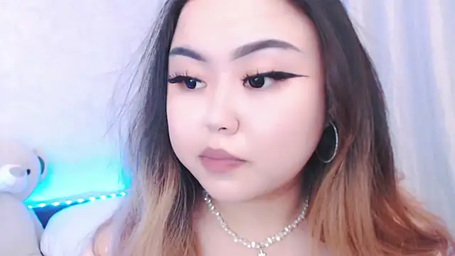 amelia sunlight online show from 06/02/26, 07:05