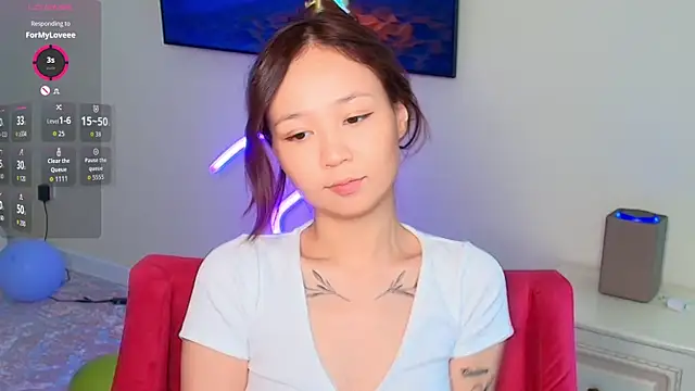 as eva online show from 10/04/25, 05:05