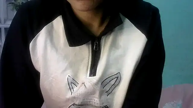 Snapshot of nanhi_munni chatting on 11/21/25, 04:38 nanhi munni online show from 11/21/25, 04:38