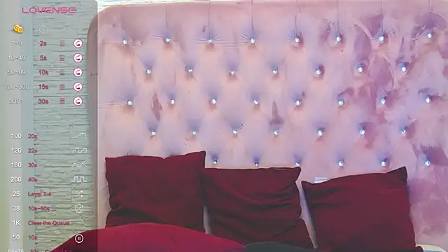 SophiaStarr online show from 12/10/24, 05:28