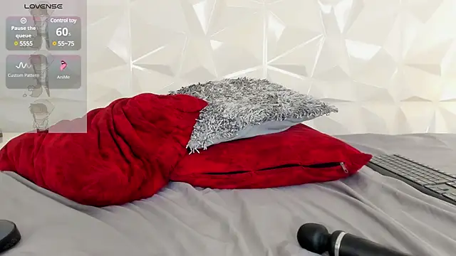 Miranda Foxx online show from 02/07/25, 02:08