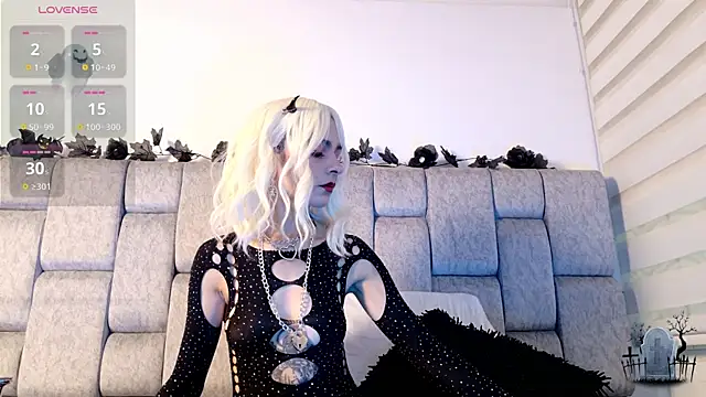 Snapshot of Alice_noir chatting on 02/12/26, 11:00 Alice noir online show from 02/12/26, 11:00
