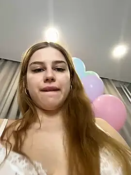 Snapshot of ChrisOnlyOne chatting on 01/07/25, 02:31 ChrisOnlyOne online show from 01/07/25, 02:31