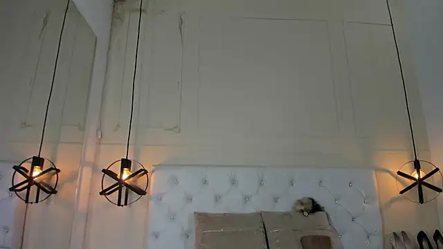 Snapshot of Slut_Milf_ chatting on 01/13/25, 07:31 Slut Milf online show from 01/13/25, 07:31