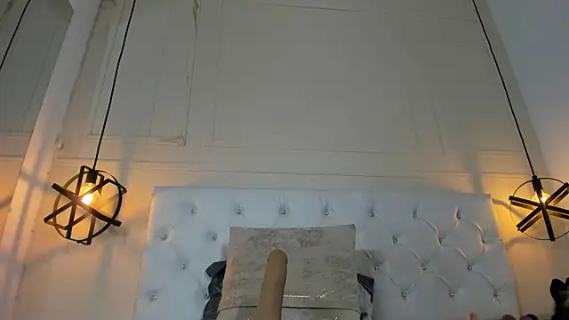 Snapshot of Slut_Milf_ chatting on 02/04/25, 01:45 Slut Milf online show from 02/04/25, 01:45