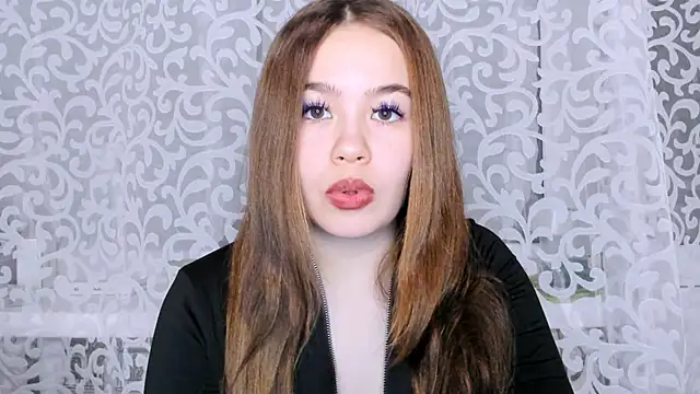 Snapshot of Sara_Kox chatting on 01/02/25, 08:13 Sara Kox online show from 01/02/25, 08:13
