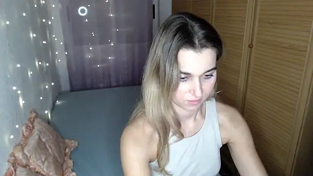 MilanaTaylor online show from 12/03/24, 11:46