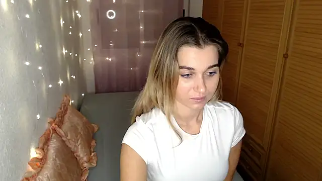 MilanaTaylor online show from 12/05/24, 11:07