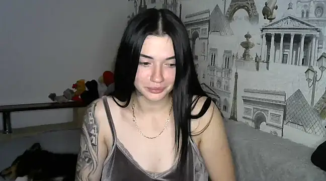 Liana diva online show from 12/12/24, 02:15