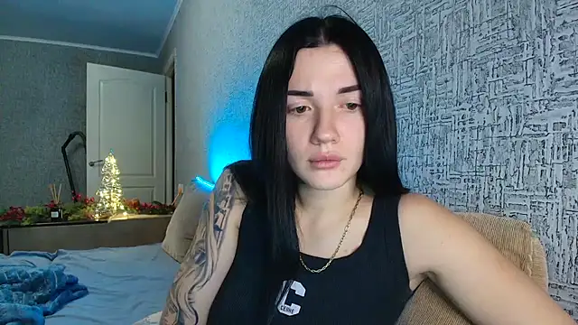 Liana diva online show from 11/25/25, 07:25