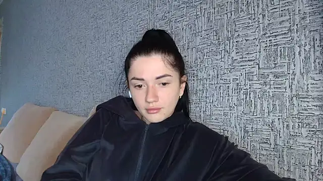 Liana diva online show from 04/24/26, 10:50