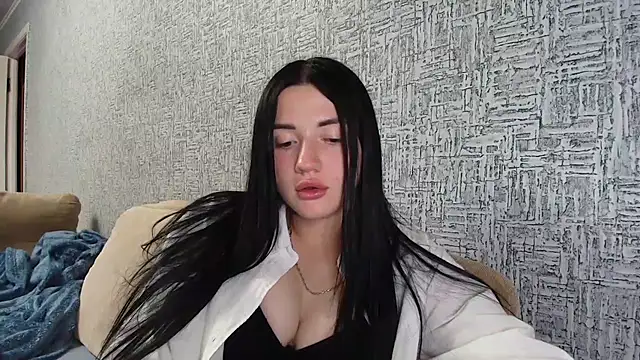 Liana diva online show from 06/03/26, 05:40