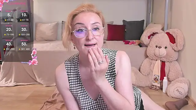 Snapshot of MadissonKiss chatting on 06/25/26, 05:12 MadissonKiss online show from 06/25/26, 05:12