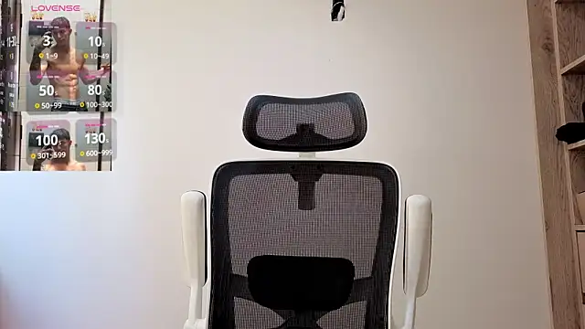 Snapshot of Cristopher23_ chatting on 11/15/25, 05:42 Cristopher23 online show from 11/15/25, 05:42