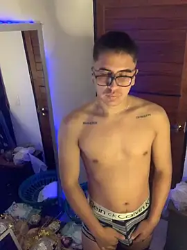 roguer darkk online show from 01/28/25, 10:34