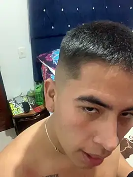 roguer darkk online show from 02/12/25, 07:02
