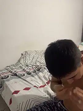 roguer darkk online show from 03/17/25, 03:47