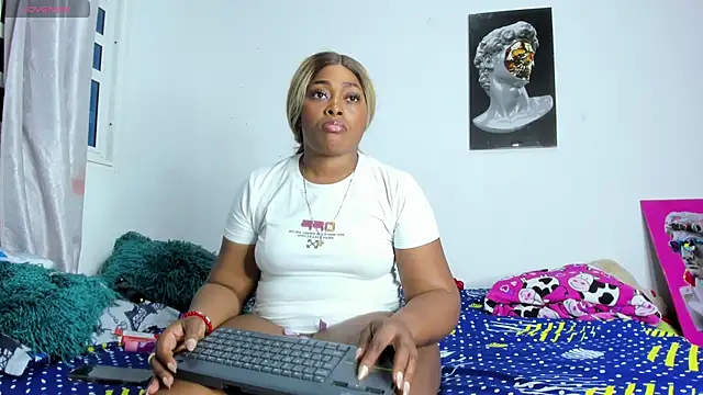 Lilybaudinx96 online show from 11/29/25, 04:59