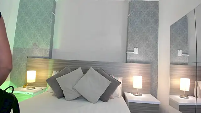 Mistyca online show from 07/24/26, 11:19