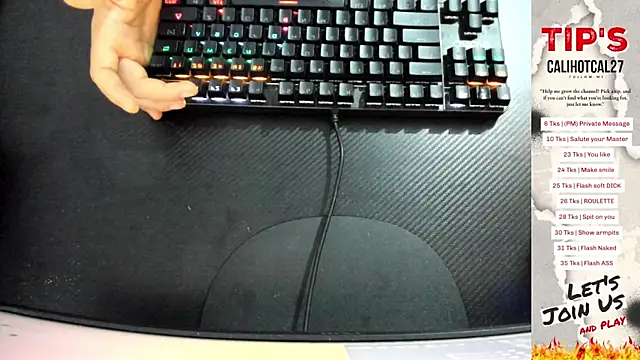 Calihotcaliente277 online show from 09/21/25, 10:39