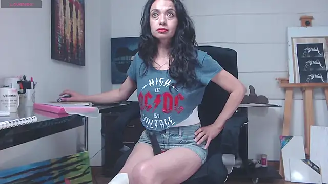 Snapshot of Afrodita_Arggeniss chatting on 10/17/25, 01:46 Afrodita Arggeniss online show from 10/17/25, 01:46