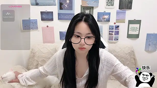 Snapshot of LiLiYbaby chatting on 02/02/26, 07:07 LiLiYbaby online show from 02/02/26, 07:07