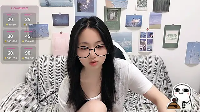 Snapshot of LiLiYbaby chatting on 04/03/26, 06:33 LiLiYbaby online show from 04/03/26, 06:33