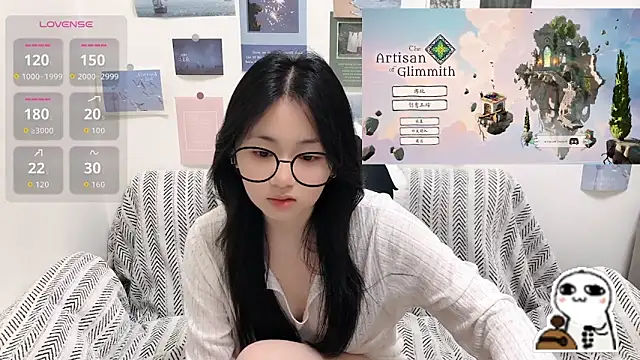 Snapshot of LiLiYbaby chatting on 06/05/26, 06:52 LiLiYbaby online show from 06/05/26, 06:52