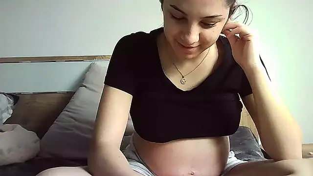 Snapshot of Ahotkittyxxx chatting on 11/23/25, 08:58 Ahotkittyxxx online show from 11/23/25, 08:58