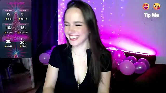 Emillias online show from 12/12/24, 02:33