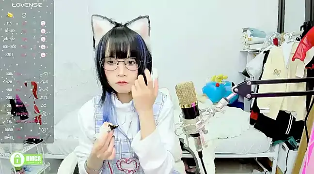 Snapshot of RassieRaph chatting on 02/28/25, 11:23 RassieRaph online show from 02/28/25, 11:23