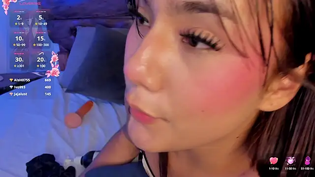 AssQueen18 online show from 12/31/24, 12:00