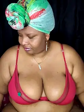 Snapshot of Leidy_quin chatting on 03/04/25, 08:46 Leidy quin online show from 03/04/25, 08:46