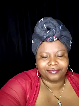 Snapshot of Leidy_quin chatting on 03/12/25, 08:08 Leidy quin online show from 03/12/25, 08:08