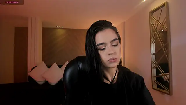 AlanaCraft online show from 01/24/25, 03:54
