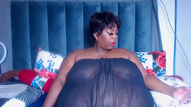 Snapshot of BustyWendyXXX47 chatting on 12/04/25, 11:35 BustyWendyXXX47 online show from 12/04/25, 11:35