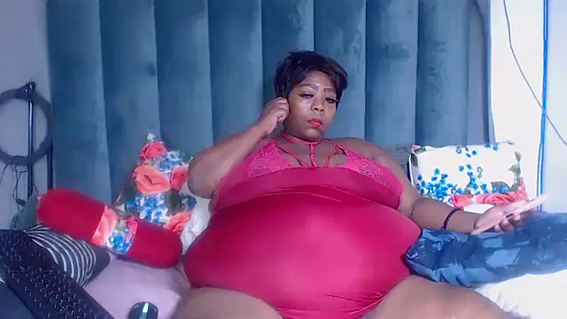 Snapshot of BustyWendyXXX47 chatting on 12/18/25, 05:30 BustyWendyXXX47 online show from 12/18/25, 05:30