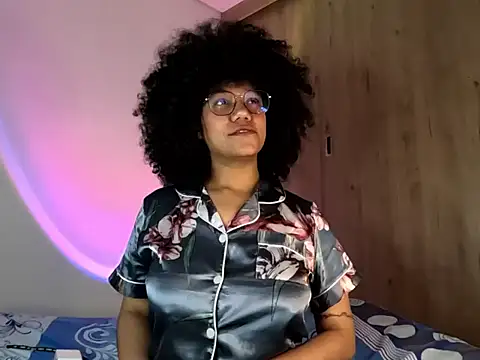 Ale xandra online show from 05/11/26, 12:27