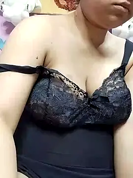 Mimi18x online show from 01/17/25, 06:57