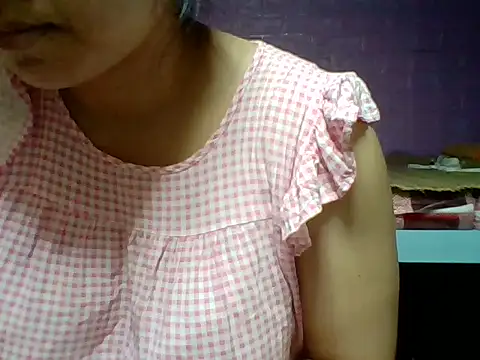 Mimi18x online show from 10/02/25, 12:17