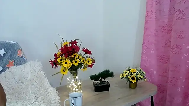 Amber diamond online show from 03/18/25, 04:04